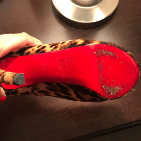 I don’t wear these shoes anymore. - Picture 3 of 6